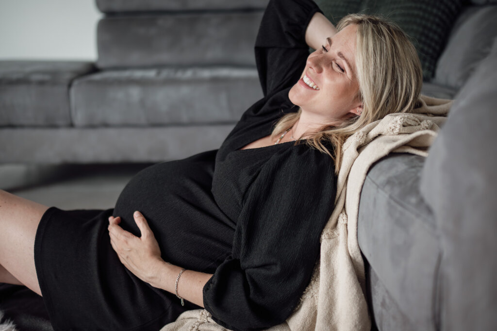 Babybauchfotos Göttingen Homeshooting